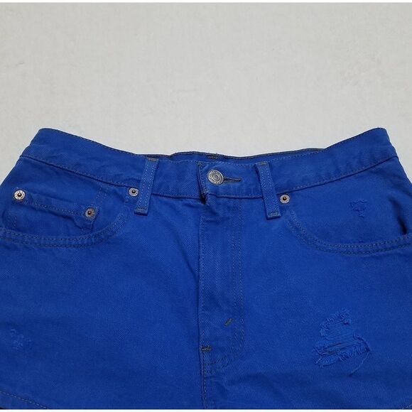 Vintage Y2K Levi's Relaxed Blue Distressed High Waisted Micro Mini. Shorts - Picture 5 of 14